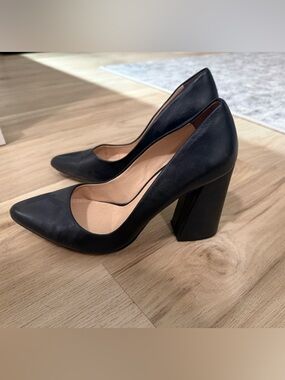 Vince Camuto Black Pointed Block Heel Pumps